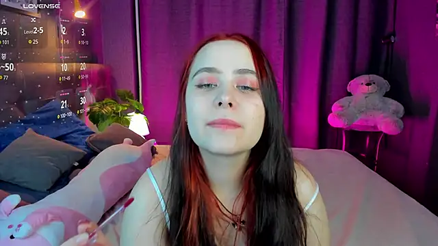 Alis Platt online show from March 2026 01:10:01 AM