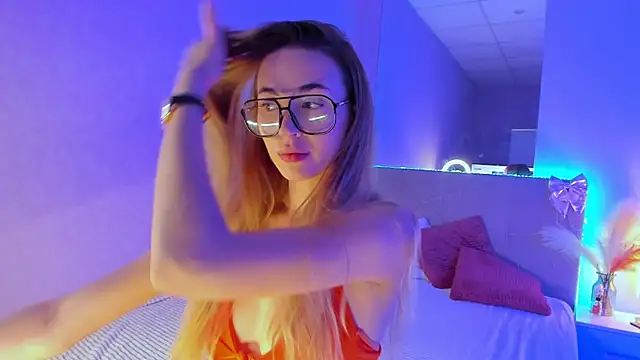 AlexaWilds online show from April 2026 12:17:02 PM