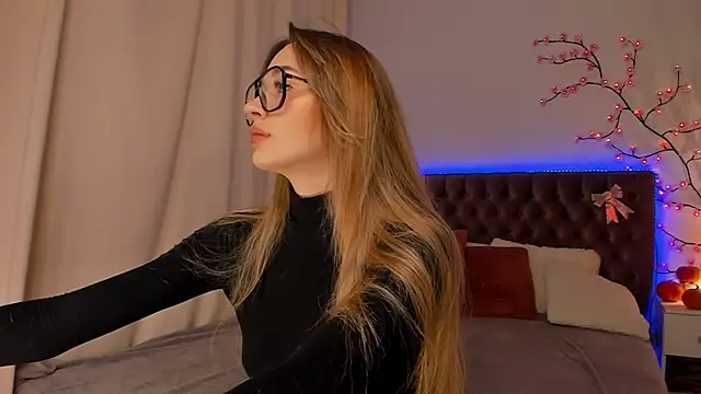 AlexaWilds online show from November 2025 06:18:02 AM