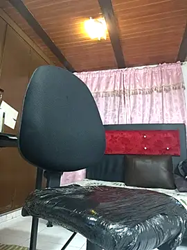 abnerdam01 online show from October 2025 04:15:02 PM