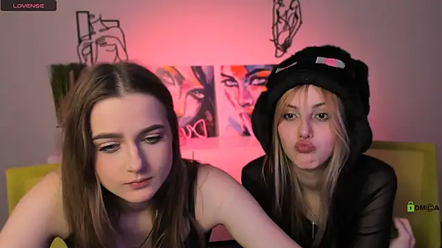 Snapshot of aria_moo chatting on November 2025 07:08:01 PM aria moo online show from November 2025 07:08:01 PM