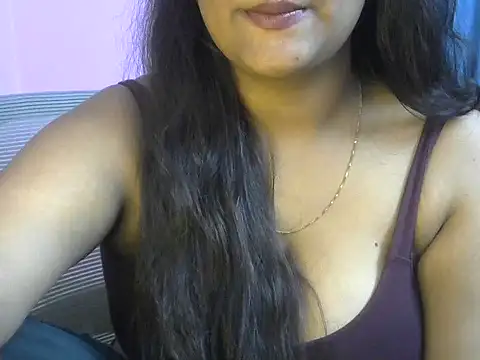 Queenxxx98 online show from February 2026 06:20:01 PM