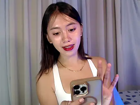 Snapshot of lovely_kiannaHugecock chatting on September 2025 08:37:01 AM lovely kiannaHugecock online show from September 2025 08:37:01 AM