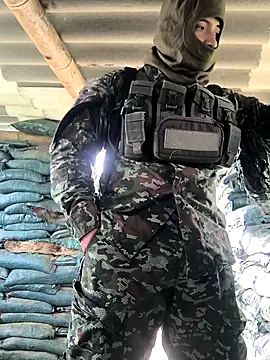 lamejorpene online show from December 2025 05:03:01 PM