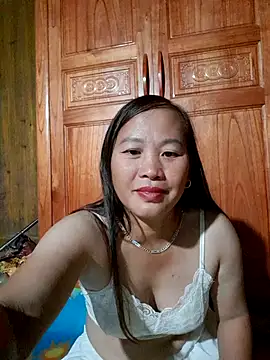 Snapshot of Seg_min chatting on October 2025 10:28:01 AM Seg min online show from October 2025 10:28:01 AM