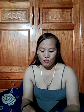 Seg min online show from October 2025 01:43:02 PM