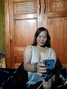 Seg min online show from October 2025 04:14:01 PM