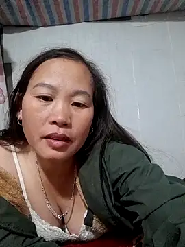 Seg min online show from November 2025 01:28:01 AM