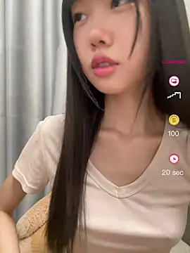 Snapshot of xinyu789 chatting on June 2026 08:01:01 AM xinyu789 online show from June 2026 08:01:01 AM