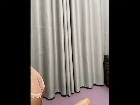 xinyu789 online show from December 2025 12:43:02 PM