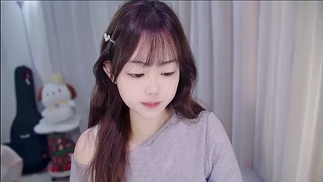 YUANYUAN-A online show from January 2026 11:39:01 AM