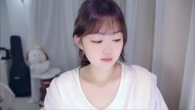 YUANYUAN-A online show from March 2026 12:14:01 PM