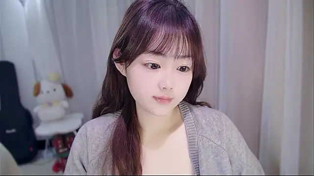 YUANYUAN-A online show from February 2026 12:04:01 PM