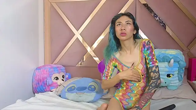 Sophia moo  online show from May 2026 07:25:01 AM