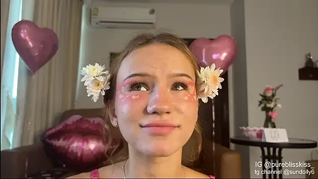 Snapshot of lxsundollyxl chatting on February 2026 04:34:01 AM lxsundollyxl online show from February 2026 04:34:01 AM