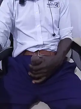 Biguyzi online show from June 2026 05:17:01 PM