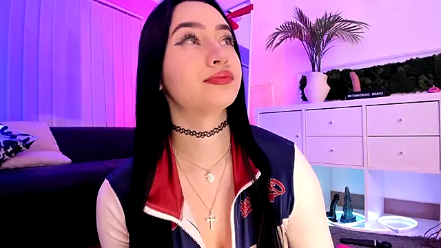 Mary Lori online show from April 2026 06:19:02 AM