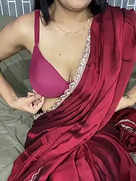 Riya-6969 online show from February 2026 06:09:02 PM