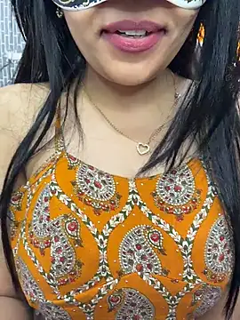 Riya-6969 online show from April 2026 04:43:02 AM