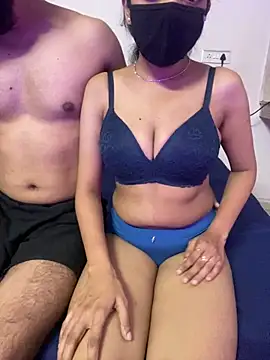 Riya-6969 online show from October 2025 10:11:01 PM