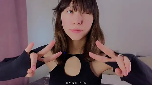 Snapshot of BritniBers chatting on December 2025 01:50:02 AM BritniBers online show from December 2025 01:50:02 AM