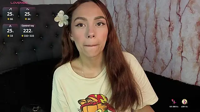 Snapshot of nikolevoshkie_ chatting on October 2025 08:32:01 PM nikolevoshkie online show from October 2025 08:32:01 PM