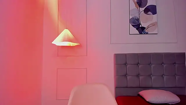 nikolevoshkie  online show from February 2026 08:42:01 PM