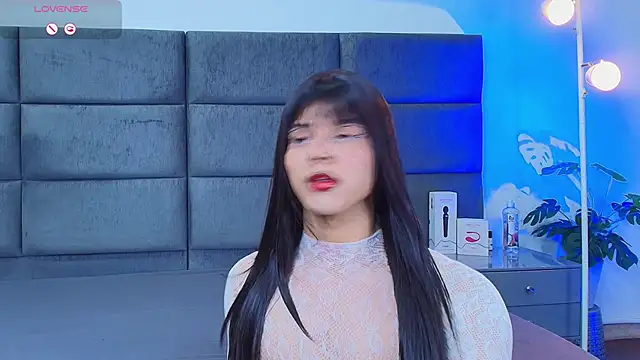 Slenna Moon online show from March 2026 10:26:01 PM