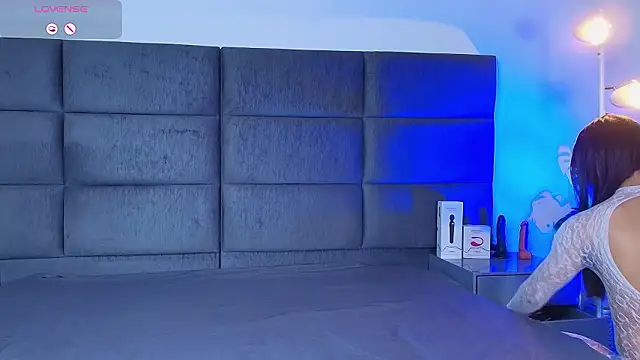 Slenna Moon online show from February 2026 11:26:02 PM