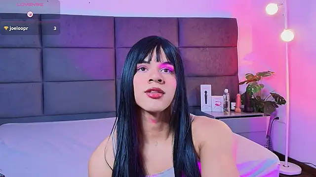 Slenna Moon online show from January 2026 02:51:02 AM