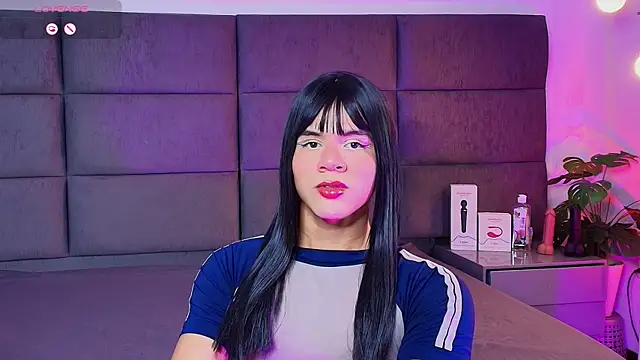 Slenna Moon online show from January 2026 02:17:01 AM