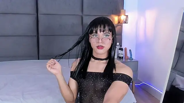 Slenna Moon online show from October 2025 02:46:02 AM