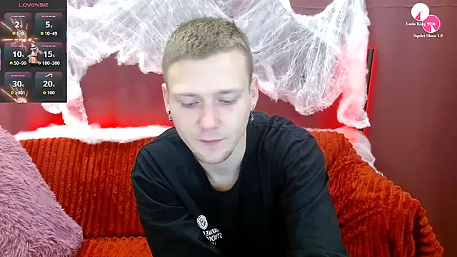 Xavier Night81 online show from October 2025 08:23:02 AM