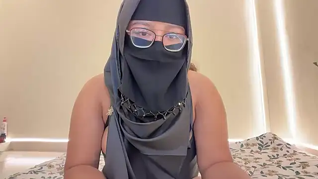 Snapshot of Drizzling_Intimecy chatting on November 2025 02:32:02 PM Drizzling Intimecy online show from November 2025 02:32:02 PM