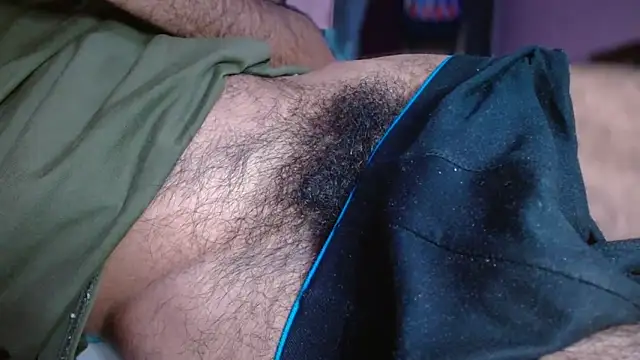 Snapshot of funndudd chatting on November 2025 03:27:01 AM funndudd online show from November 2025 03:27:01 AM