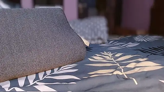 funndudd online show from April 2026 01:01:01 AM