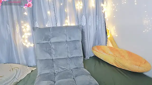 Jade-0906 online show from September 2025 11:18:02 PM