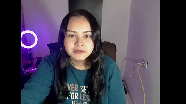 crazy daniela online show from October 2025 12:35:02 PM