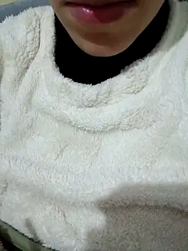 Ahalm online show from November 2025 08:09:02 PM