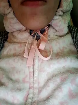 Ahalm online show from December 2025 01:27:01 PM