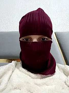 Ahalm online show from November 2025 08:09:02 PM