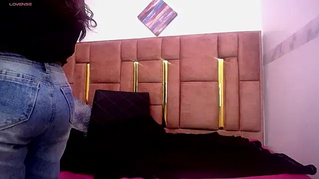 KENDALL ART online show from January 2026 05:00:02 AM