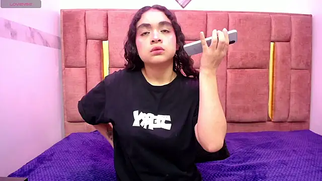 KENDALL ART online show from November 2025 07:17:01 PM