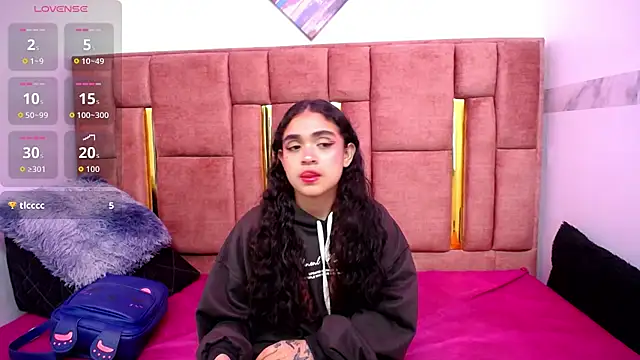 KENDALL ART online show from January 2026 03:13:02 AM