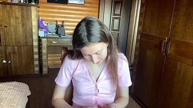 Shyselly online show from October 2025 02:07:01 PM