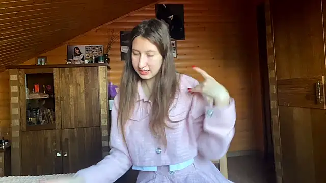 Shyselly online show from October 2025 02:19:02 PM