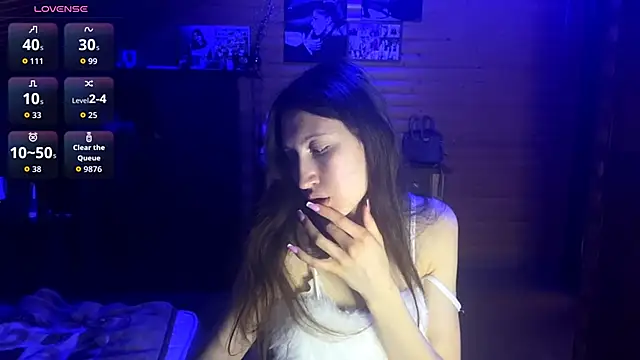 Shyselly online show from November 2025 05:28:02 PM