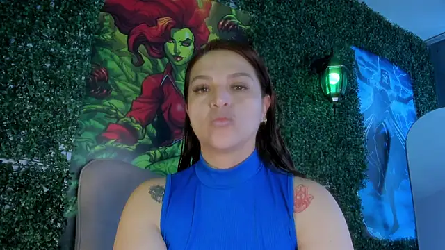 Skylar  Desire online show from December 2025 02:45:01 PM