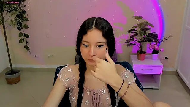 Krysten Riter online show from February 2026 01:44:01 PM