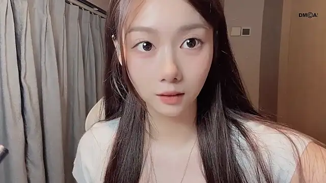 Makinghappymyself  online show from December 2025 12:28:02 PM